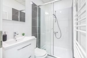 Absolute Central - NEW - Sunny