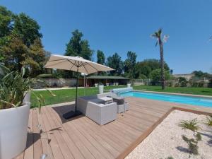 Villas Suberpe mas Catalan pour vacances detentes en centre ville 12MASCAT39 : Maison 6 Chambres