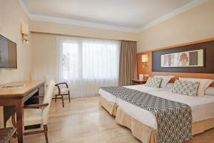 Double Room with Sea View room in Grupotel Nilo & Spa