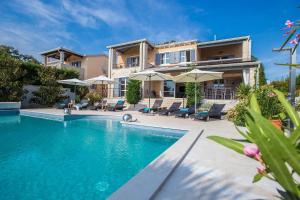 Villa Nikolina 