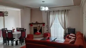 SALO Guesthouse - Kardhiqi