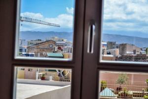 Bozzali Deluxe Hotel