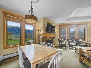 Tx414 Taylors Crossing Condo