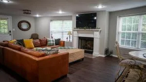 Elis Woodland Escape - روسيلفيل