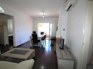 A RECER - Apartamento acogedor, tranquilo y bien situado, a tan sólo 100 m. de la playa. - ES-228-142