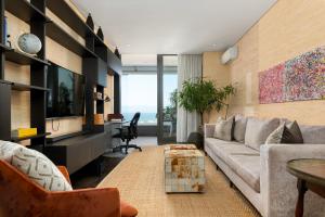 Three-Bedroom Apartment room in The Barkly 301
