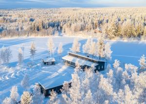 Exclusive Villa Wikkelä Ranua with Sauna & Jacuzzi