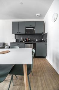 Residence Aristide Briand - Appartements en Centre Ville : photos des chambres