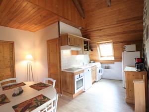 Maisons de vacances Gite Badailhac, 3 pieces, 4 personnes - FR-1-742-10 : photos des chambres