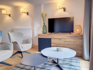 Appartement lumineux avec Spa, Billard et Parking inclus - FR-1-275-203