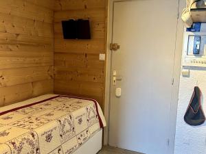 Appartements Appartement Huez, 1 piece, 4 personnes - FR-1-405-337 : photos des chambres