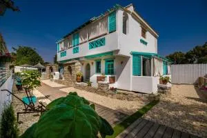 CasiBlanca - 多亚马伊 CasiBlanca - 多亚马伊