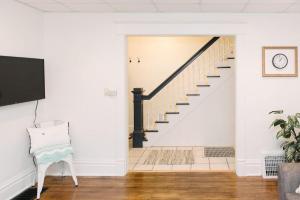 Campus Downtown WiFi Near Starbucks Superhosts