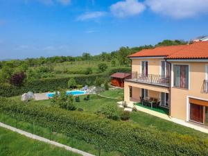 Apartment Daria with Private Pool