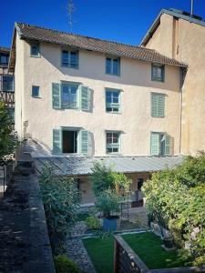 B&B / Chambres d'hotes Maison d'hote Les Allois : Suite Familiale
