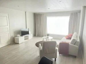 Täysin remontoitu iso kaksio. - Pyhäranta