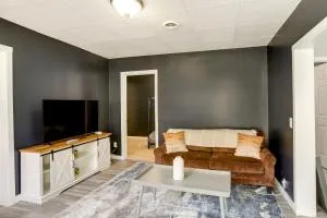 Cozy Downtown Sandusky Gem - 1 Mi to Lake Erie! - 马布尔黑德