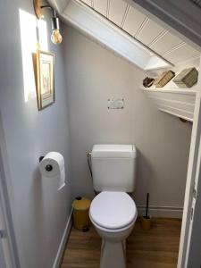 B&B / Chambres d'hotes LOGIS LES ROSES : photos des chambres