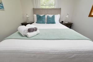 Only 5 Blocks to the Beach!