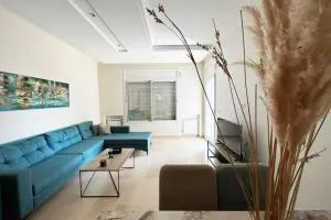 cosy et spacieux, avec balcon - La Soukra