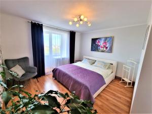 СВІТЛО ЦІЛОДОБОВО Просторі апартаменти біля гідропарку Топільче - 4hvězdičkové hotely ve městě Ternopil