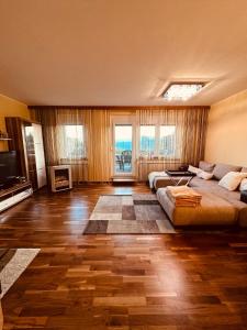 Almblick in ruhiger Lage