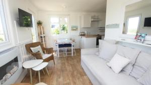 37A Medmerry Park 2 Bedroom Chalet