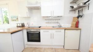 37A Medmerry Park 2 Bedroom Chalet