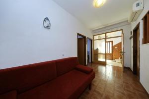 Apartments by the sea Tkon, Pasman - 8302