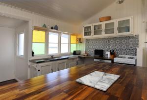 Pandanus House
