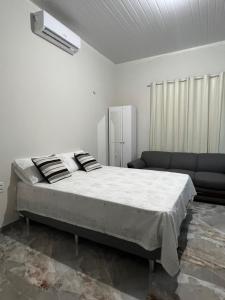APARTAMENTO MOBILIADO