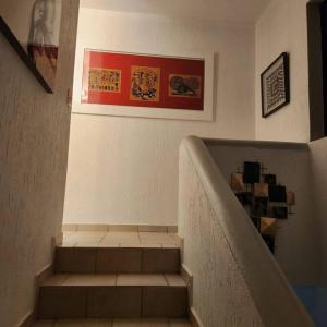 3 bedroom townhouse w garage blocks from the beach