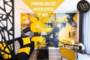 Appartements Le Black & Yellow - Appart'Hotel SPA - Clim - Melina & Alfred Agen : photos des chambres