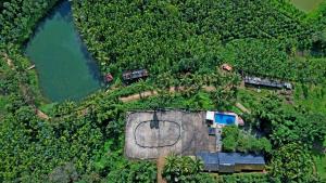Leisure Homestay - Pool, Boating, Zipline, Home Food, Estate
