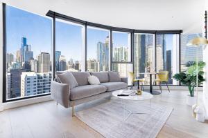 Bright 1B West Melbourne apt w free parking#MV16