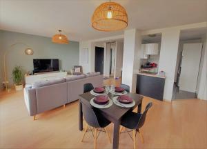 Appartements Le cocon vitreen ! : Appartement 2 Chambres