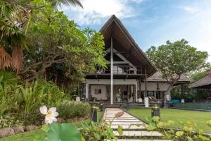 Villa Sheeba - 乌明亚