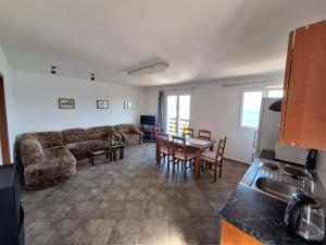 Apartmani Krolo Trogir otok Čiovo