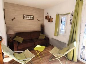 Appartements Residence Le Sunny Snow - Studio pour 4 Personnes 524 : photos des chambres