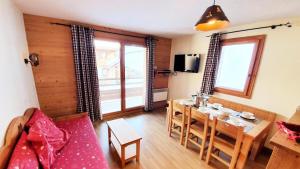 Appartements Les Chalets Des Rennes - 3 Pieces pour 6 Personnes 754 : photos des chambres