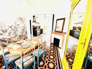 Appartements MARE E VENTU. Un lieu unique et charmant en plein centre ville de Bastia : photos des chambres