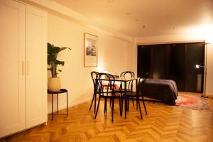 #5 3stops to Shinjuku station stylish spacious studio apartment