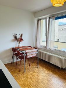 Appartements Appart spacieux baignoire / balcons / parking / : photos des chambres