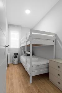 Cozy 2 bedroom apartment with patio