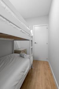 Cozy 2 bedroom apartment with patio