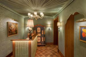 Hotels Le Grand Mazarin : photos des chambres