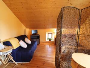 Maisons de vacances Gite Lorcieres, 3 pieces, 4 personnes - FR-1-742-12 : photos des chambres