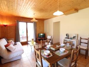 Maisons de vacances Gite Siran, 3 pieces, 4 personnes - FR-1-742-45 : photos des chambres