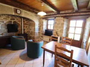 Maisons de vacances Gite Leucamp, 2 pieces, 2 personnes - FR-1-742-14 : photos des chambres