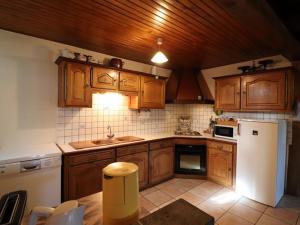 Maisons de vacances Gite Cussac, 4 pieces, 6 personnes - FR-1-742-51 : photos des chambres